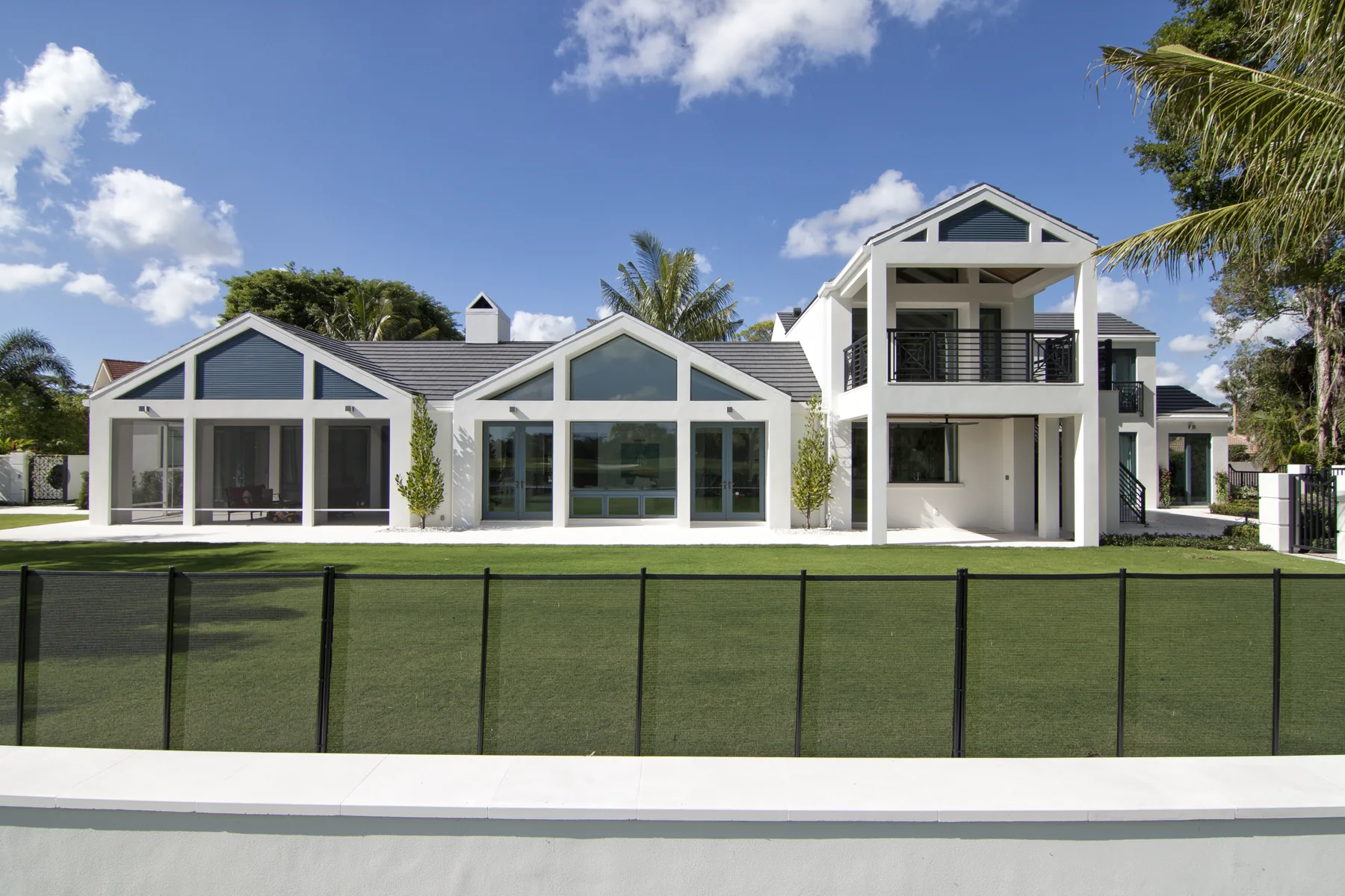 Modern rear elevation at Breakers West Terrace