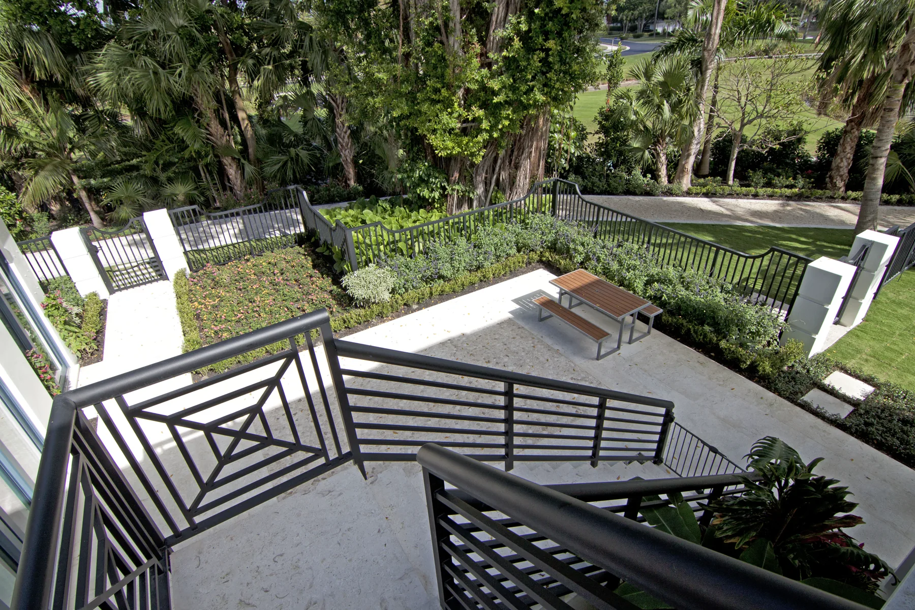 Breakers West Terrace project image 19