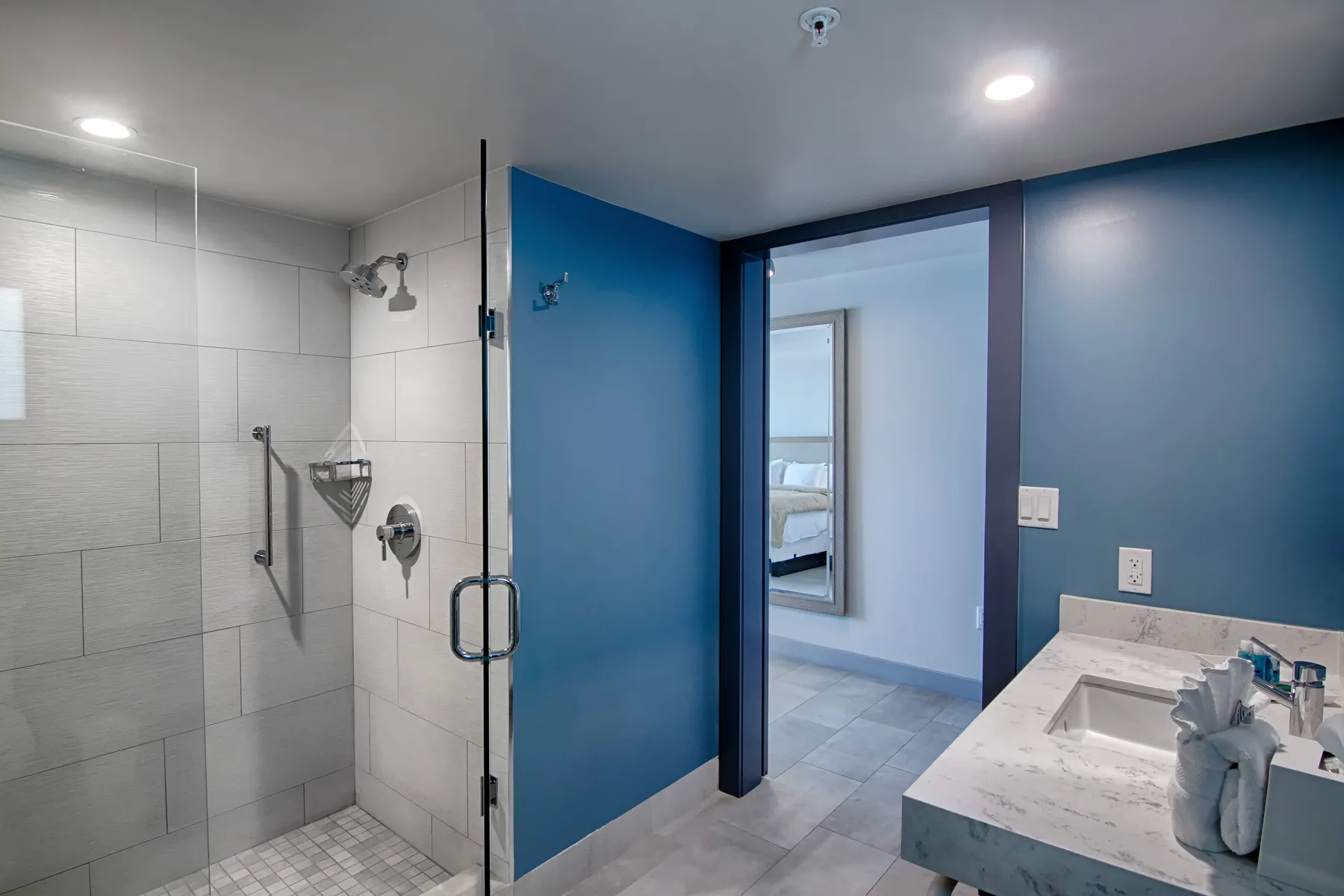 Guest bathroom at Chesapeake Beach Resort