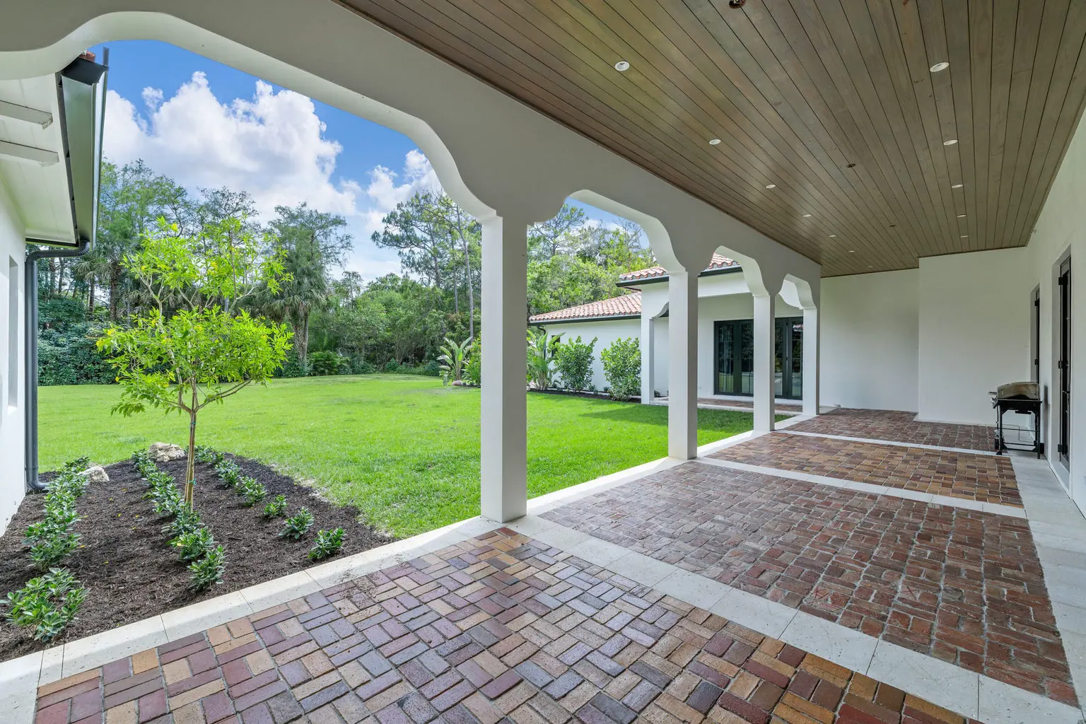 Covered Terrace at Horseshoe Trace