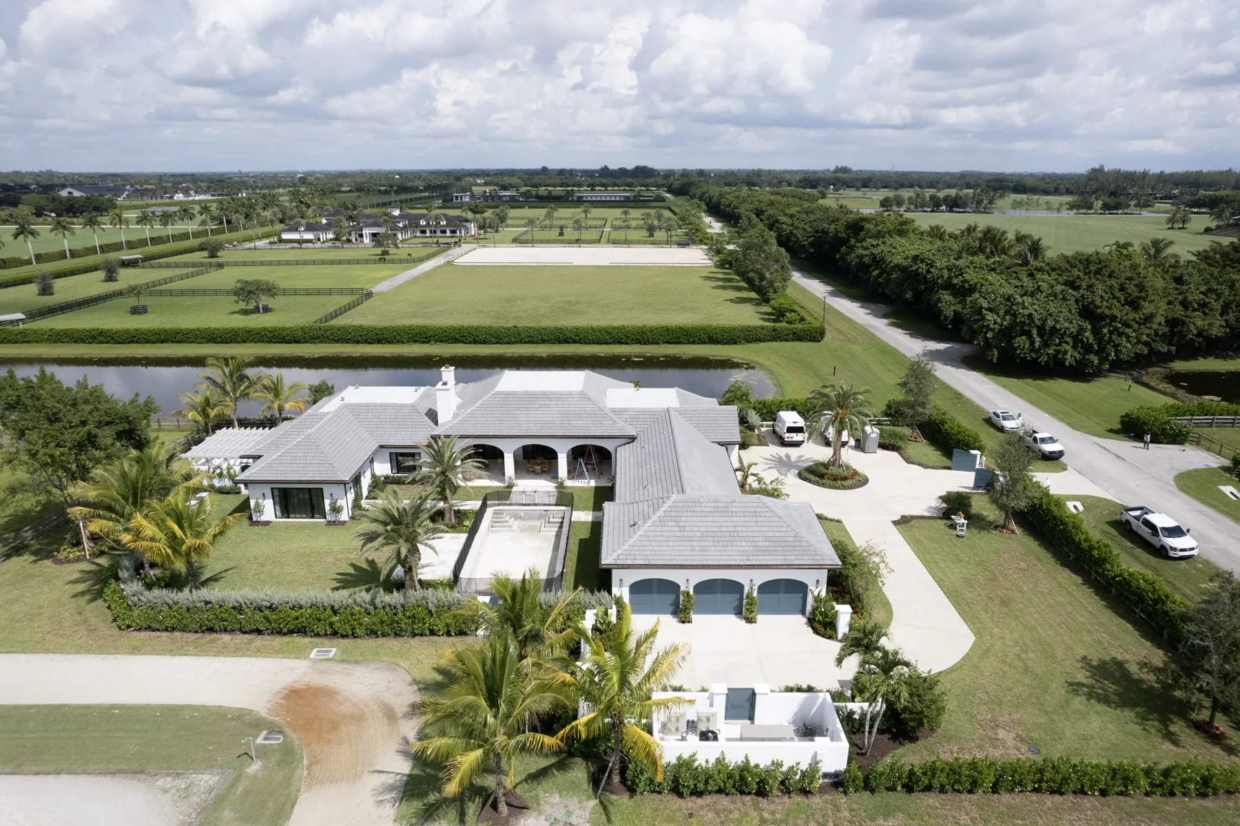 Entry court at the Lasso Way private residence
