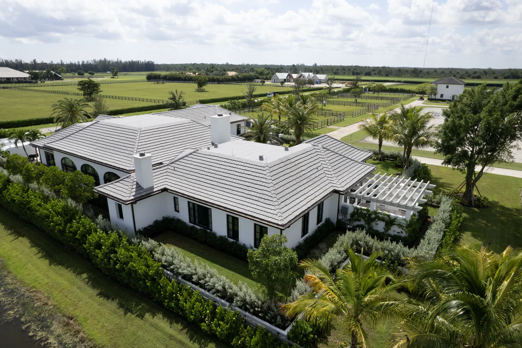 Lasso Way Private Residence project image 14
