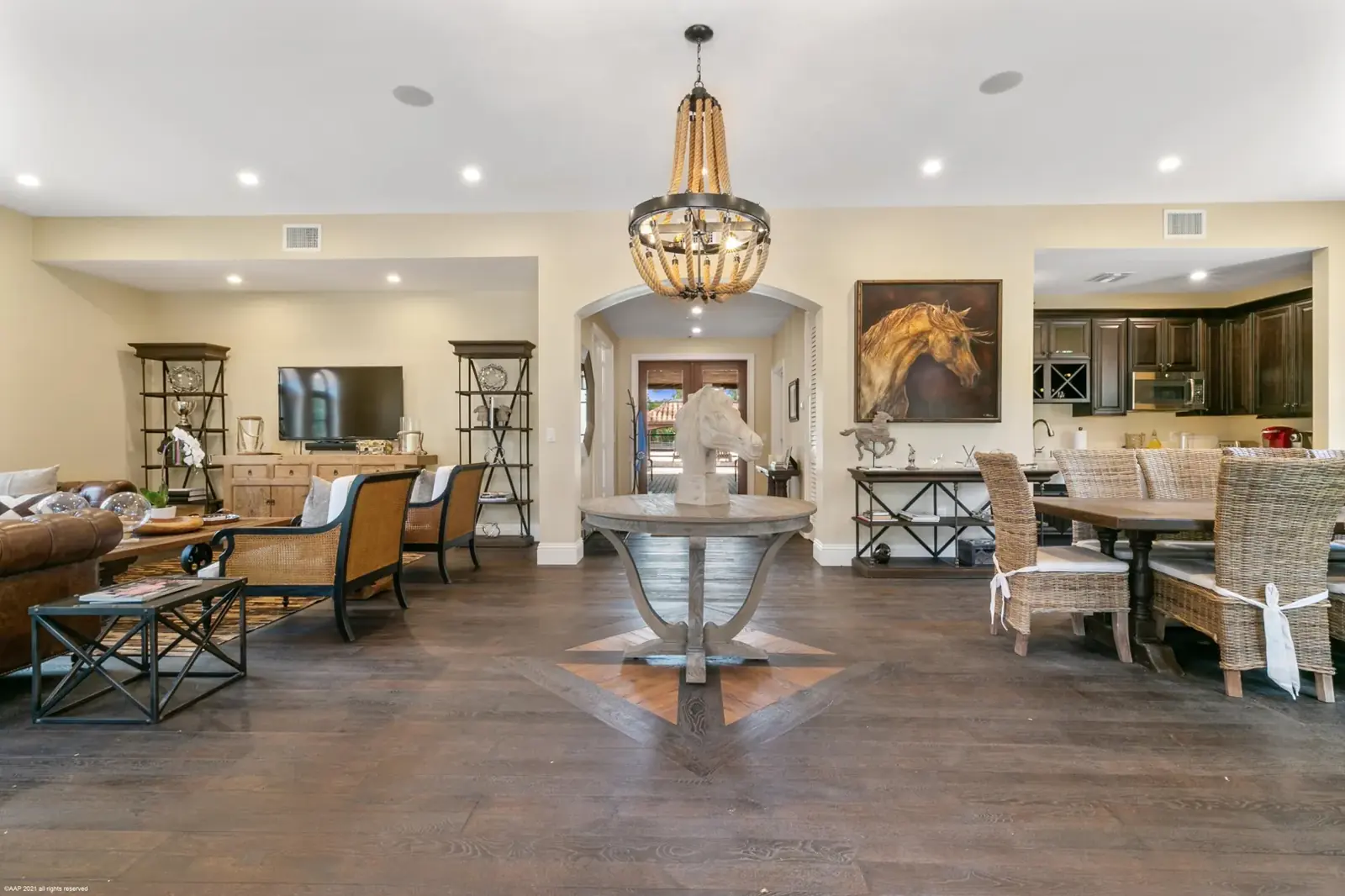 Living Dining at Mida Farm